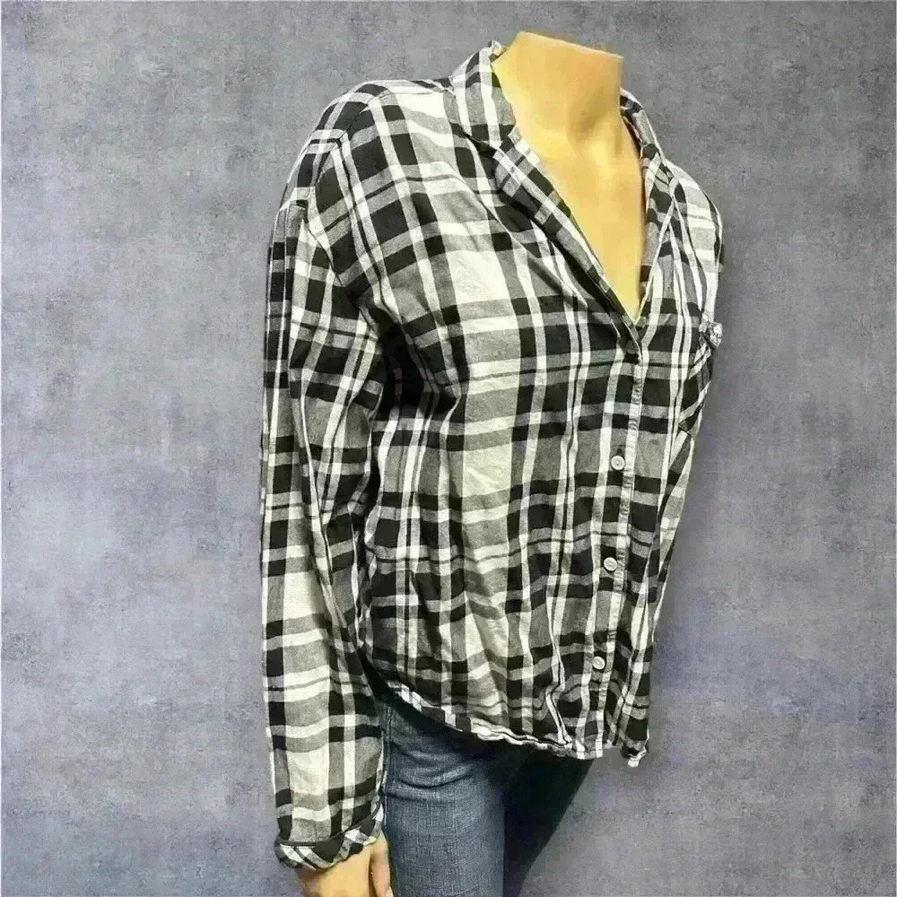 Victoria's Secret Women's Checkerboard Plaid Pajama Shirt Size S -Cozy & Stylish